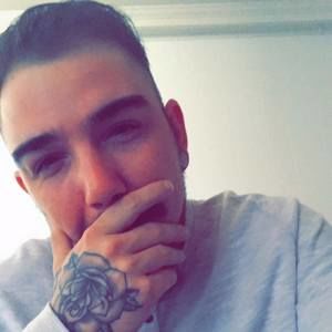 Meet your Posher, Chad